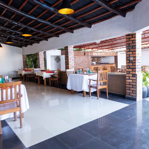 Restaurant – Flame Tree